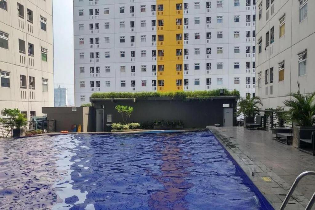 Apartment Green Pramuka Tower Chrysant جاكرتا المظهر الخارجي الصورة